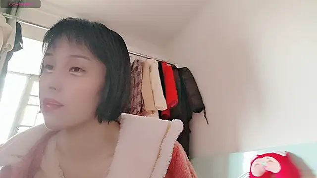 Yan61 online show from 12/04/25, 01:48