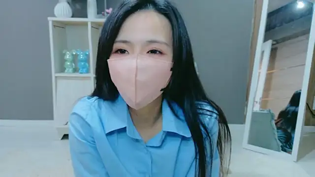 Mimi-Dreammood online show from 11/19/25, 09:48