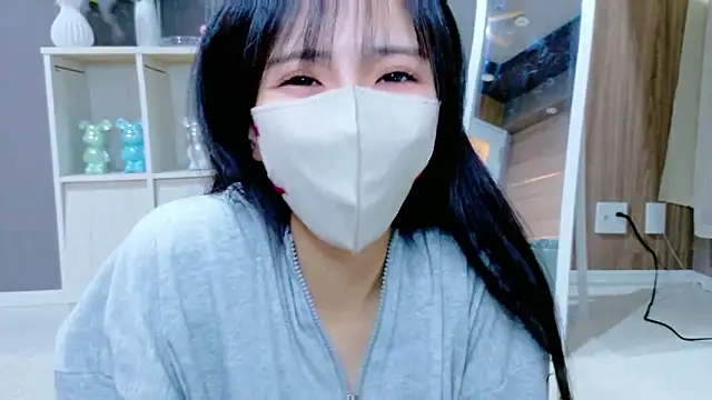 Mimi-Dreammood online show from 12/04/25, 09:34