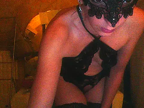 Anaiscpl2405 online show from 11/10/25, 08:41