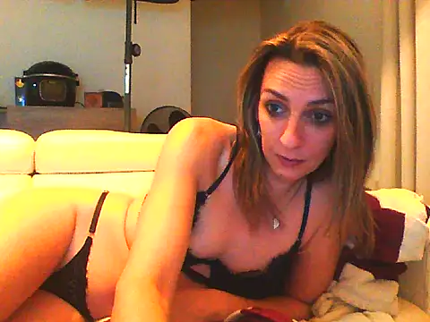 Anaiscpl2405 online show from 11/15/25, 09:32