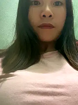 Snapshot of Elysia-007 chatting on 11/03/25, 08:04 Elysia-007 online show from 11/03/25, 08:04