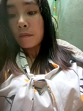 Snapshot of Elysia-007 chatting on 11/04/25, 02:16 Elysia-007 online show from 11/04/25, 02:16