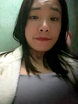 Snapshot of Elysia-007 chatting on 11/17/25, 12:11 Elysia-007 online show from 11/17/25, 12:11