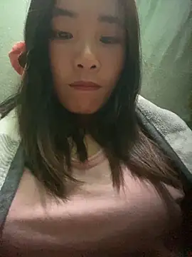 Snapshot of Elysia-007 chatting on 11/24/25, 01:00 Elysia-007 online show from 11/24/25, 01:00