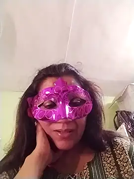 LOVE  RANI online show from 11/15/25, 01:07