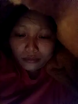 yoyo-mi online show from 11/22/25, 08:13