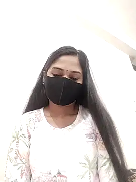 Green LaDY66 online show from 11/26/25, 10:27