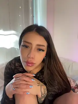 AshleyWinslow online show from 05/03/26, 02:12