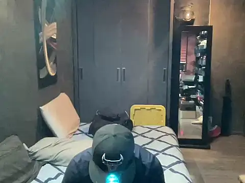 Bbydaddy 0 online show from 06/14/26, 01:47