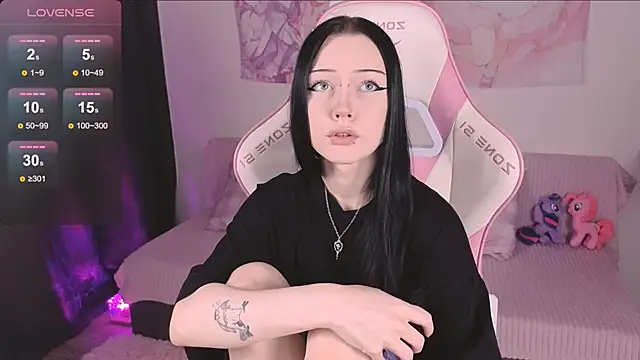 ophelia amber online show from 07/01/26, 07:32