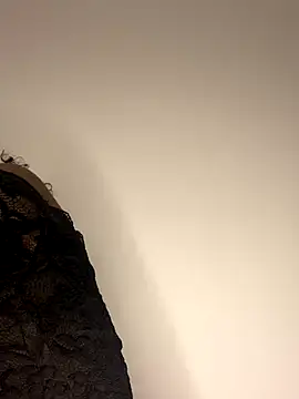 milarain online show from 11/29/25, 11:08