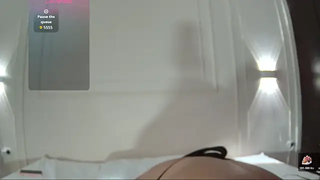 Snapshot of Marnie_Gray chatting on 11/08/25, 01:22 Marnie Gray online show from 11/08/25, 01:22