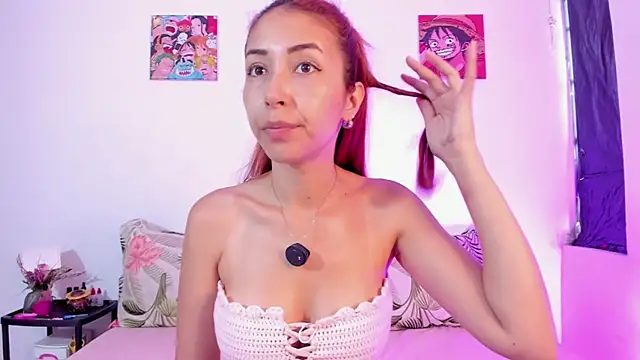 Snapshot of julialex_ chatting on 11/14/25, 02:05 julialex online show from 11/14/25, 02:05