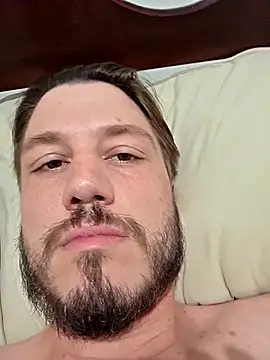 Snapshot of Loirominas chatting on 12/15/25, 02:32 Loirominas online show from 12/15/25, 02:32