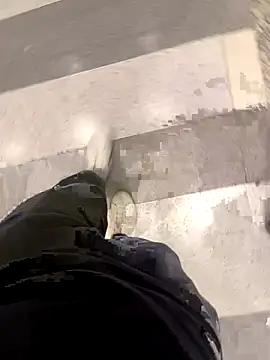 LeoBlaze13 online show from 10/29/25, 05:58