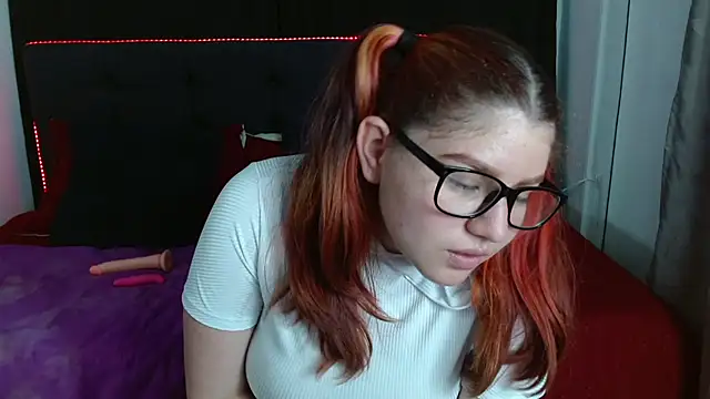 Alexaa xx online show from 11/13/25, 01:37