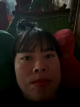 Snapshot of chuppupu chatting on 10/31/25, 12:11 chuppupu online show from 10/31/25, 12:11