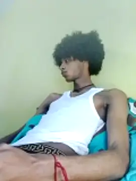 Snapshot of skinniyGabriel chatting on 11/05/25, 12:16 skinniyGabriel online show from 11/05/25, 12:16