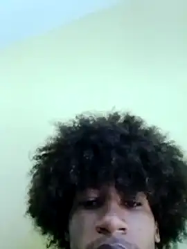 Snapshot of skinniyGabriel chatting on 11/07/25, 12:27 skinniyGabriel online show from 11/07/25, 12:27