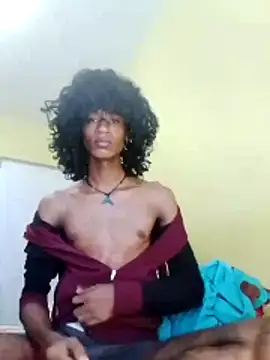 Snapshot of skinniyGabriel chatting on 11/12/25, 12:27 skinniyGabriel online show from 11/12/25, 12:27