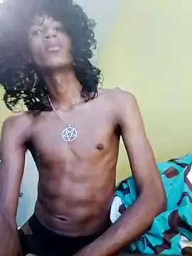 Snapshot of skinniyGabriel chatting on 11/21/25, 01:21 skinniyGabriel online show from 11/21/25, 01:21