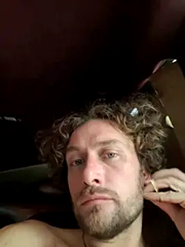 Snapshot of pleasser85 chatting on 11/29/25, 08:12 pleasser85 online show from 11/29/25, 08:12