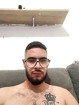 Snapshot of rabocop12 chatting on 10/29/25, 12:02 rabocop12 online show from 10/29/25, 12:02