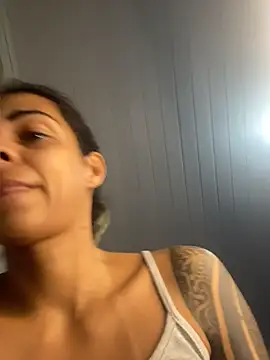 sabrinaneves online show from 06/30/26, 07:04