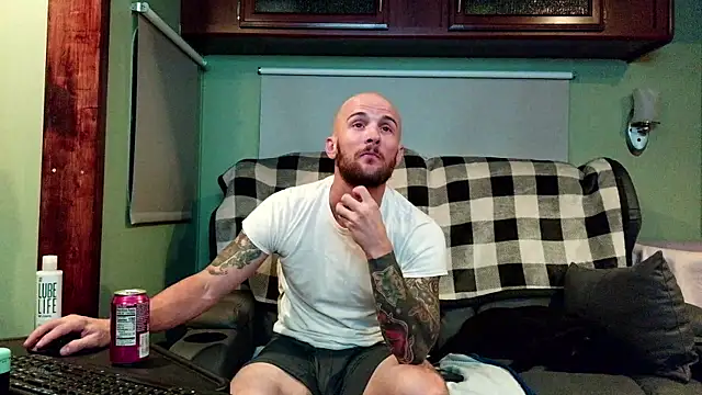 mrlicksalot3 online show from 11/15/25, 02:09