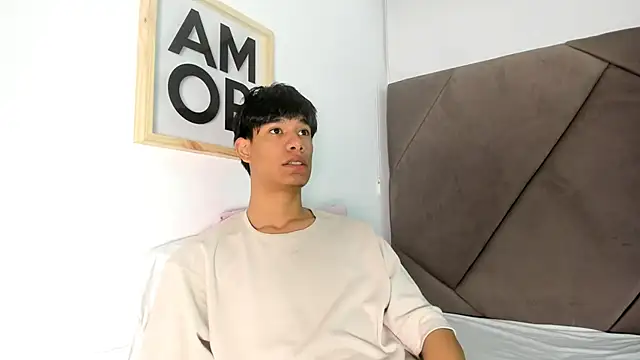 michael vidal online show from 11/08/25, 07:56