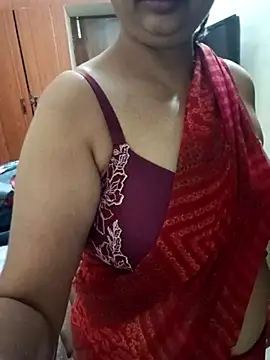 Snapshot of Naughty-Nancy chatting on 12/15/25, 09:57 Naughty-Nancy online show from 12/15/25, 09:57