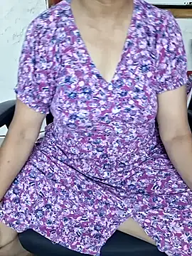 Naughty-Nancy online show from 07/09/26, 07:45