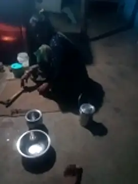 Snapshot of Pooja_sony chatting on 10/29/25, 02:08 Pooja sony online show from 10/29/25, 02:08