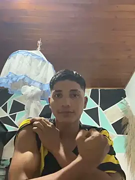 Snapshot of Abismo523 chatting on 10/30/25, 03:41 Abismo523 online show from 10/30/25, 03:41