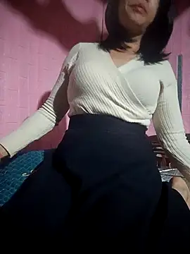 Snapshot of Nahata-suki chatting on 11/12/25, 02:06 Nahata-suki online show from 11/12/25, 02:06