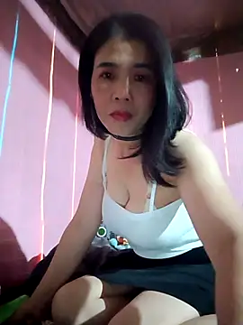 Snapshot of Nahata-suki chatting on 11/19/25, 07:19 Nahata-suki online show from 11/19/25, 07:19