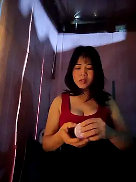 Snapshot of Nahata-suki chatting on 12/03/25, 07:27 Nahata-suki online show from 12/03/25, 07:27