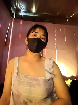 Snapshot of Nahata-suki chatting on 12/17/25, 06:41 Nahata-suki online show from 12/17/25, 06:41