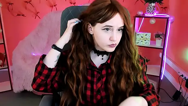 IreneBailey online show from 12/05/25, 10:13