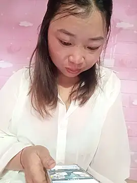 julybe online show from 07/26/26, 03:52