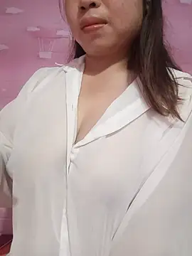 julybe online show from 07/28/26, 02:46
