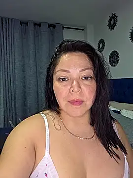 Snapshot of emma_Davissxx chatting on 11/03/25, 09:05 emma Davissxx online show from 11/03/25, 09:05