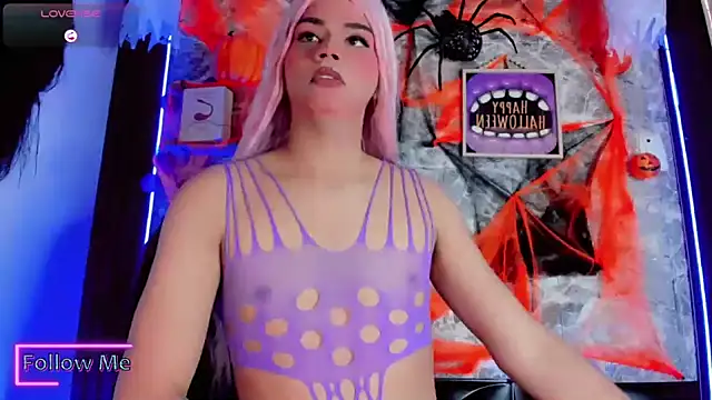 Snapshot of lorems_mistry chatting on 10/30/25, 11:22 lorems mistry online show from 10/30/25, 11:22