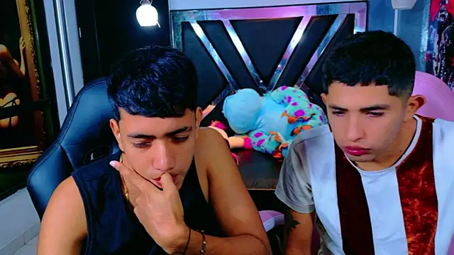 darwinandbrayann online show from 11/14/25, 11:13