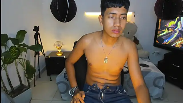 darwinandbrayann online show from 03/12/26, 11:11