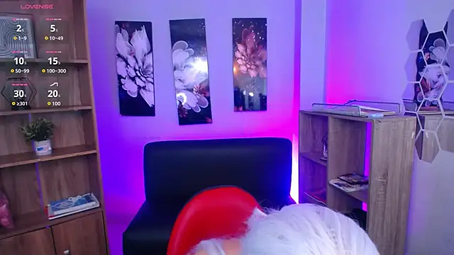 roseefancy19 online show from 11/04/25, 11:09