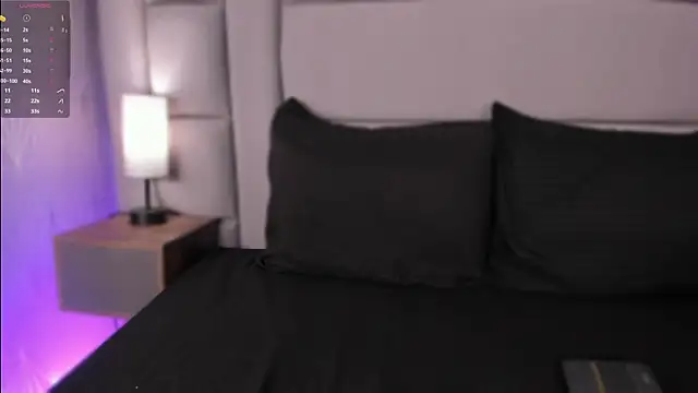 lexiee   online show from 05/15/26, 11:50