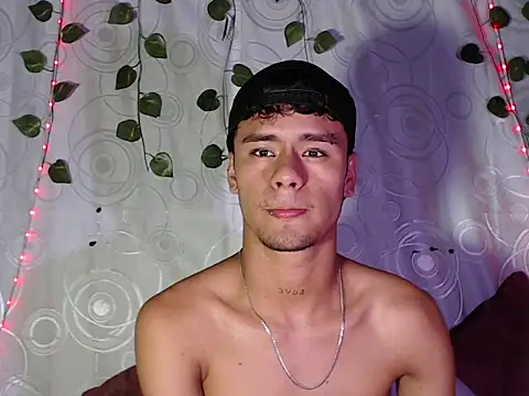 connor michael01 online show from 11/13/25, 08:30