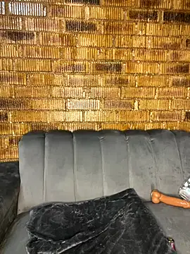 Snapshot of SP1CY_MOMMY chatting on 11/14/25, 01:26 SP1CY MOMMY online show from 11/14/25, 01:26